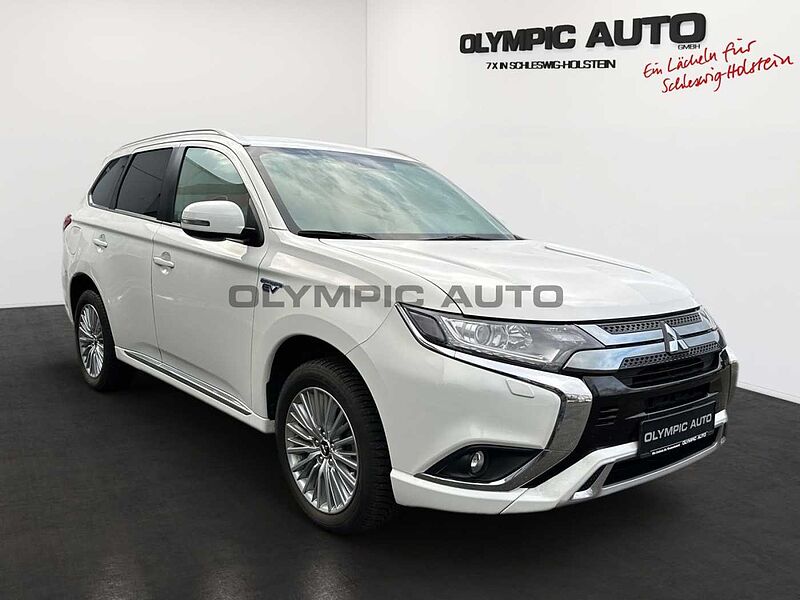 Mitsubishi Outlander 2.4 Plug-In Hybrid Basis  NEBEL  KLIMA