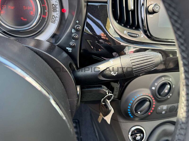 Fiat 500C MY23 1.0 GSE Hybrid KLIMA USB TOUCH CARPLAY