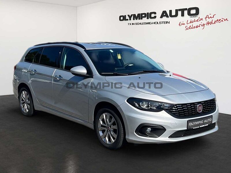 Fiat Tipo 1.6 Multijet Lounge  SHZG NAVI KAMERA XENON